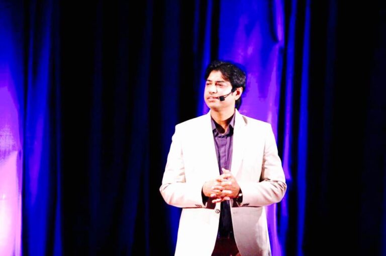 Avinash Tripathi Motivational Speaker